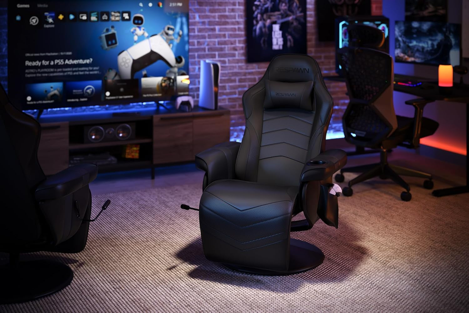 900 Gaming Recliner Black With Adjustable Leg Rest Cupholder